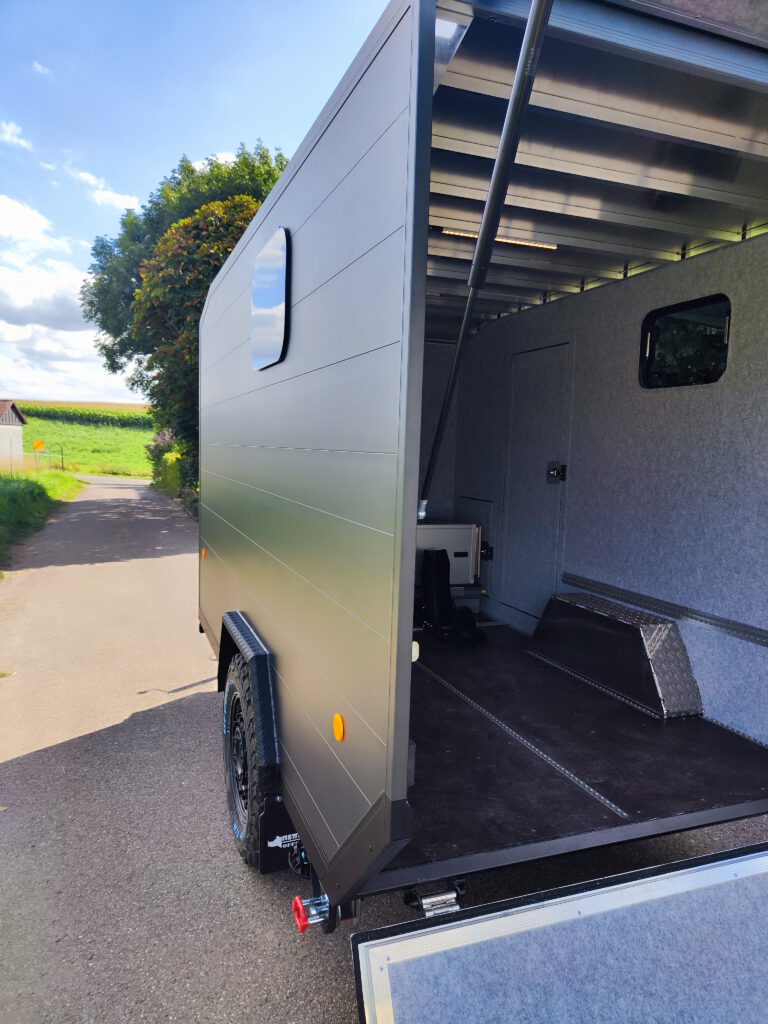 offroadanhänger namib in grau
