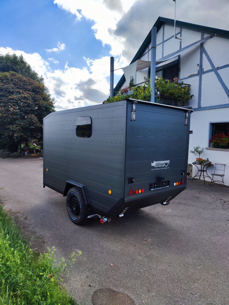 offroadanhänger namib in grau