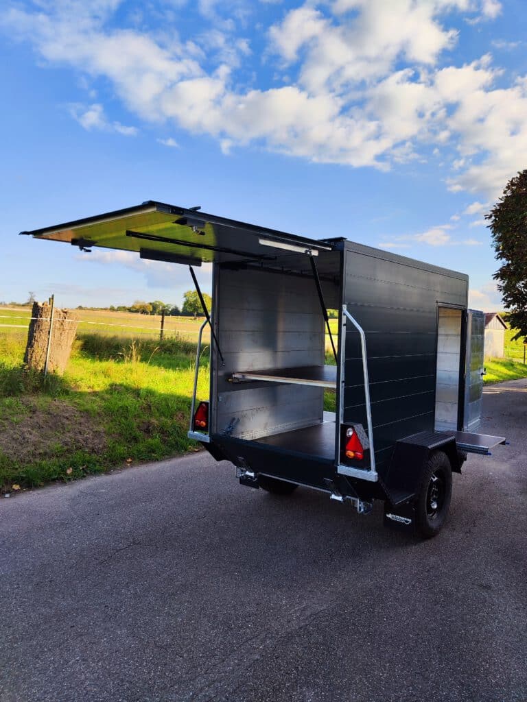 offroadanhänger zeltanhänger corse in grün