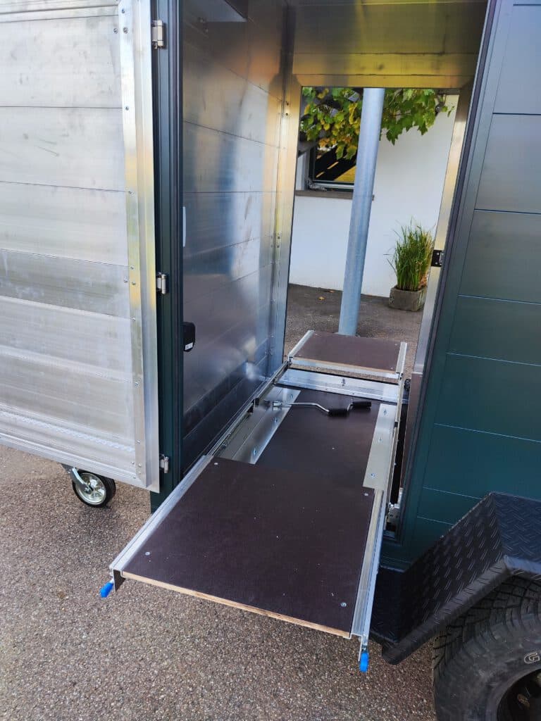 offroadanhänger zeltanhänger corse in grün