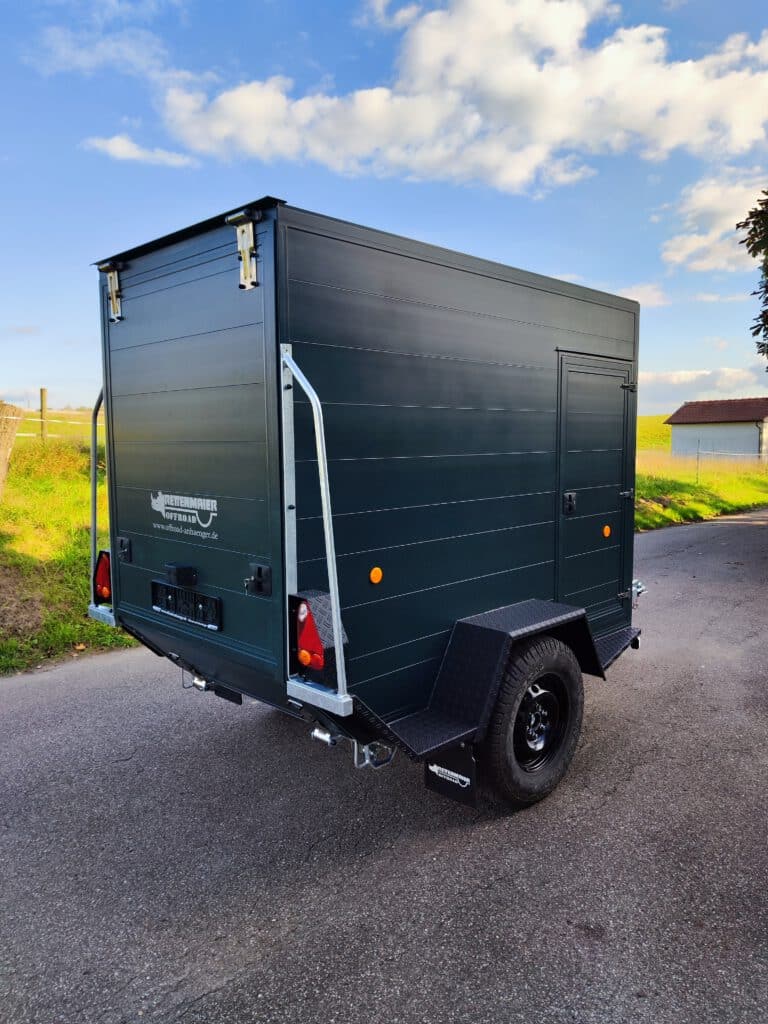 offroadanhänger zeltanhänger corse in grün