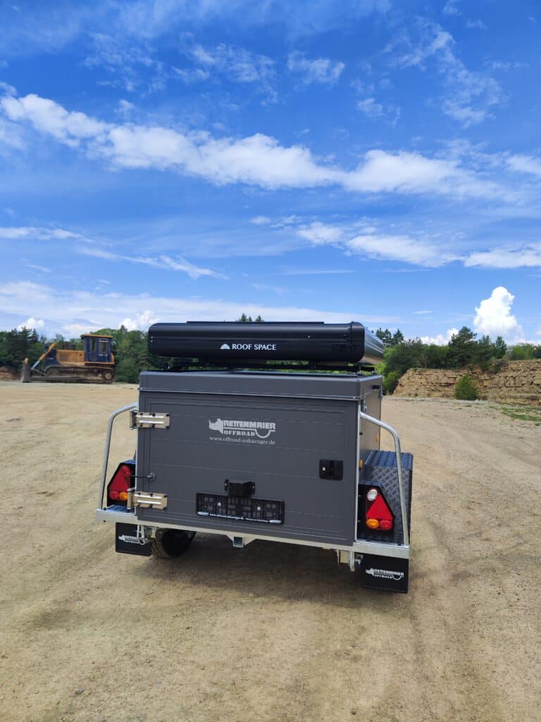 offroadanhänger zeltanhänger iceland rooftent