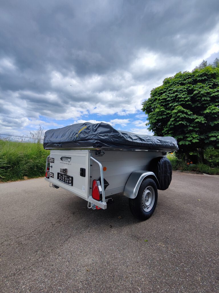 zeltanhänger strada als onroadanhänger mit anhängerzelt tanami in silber